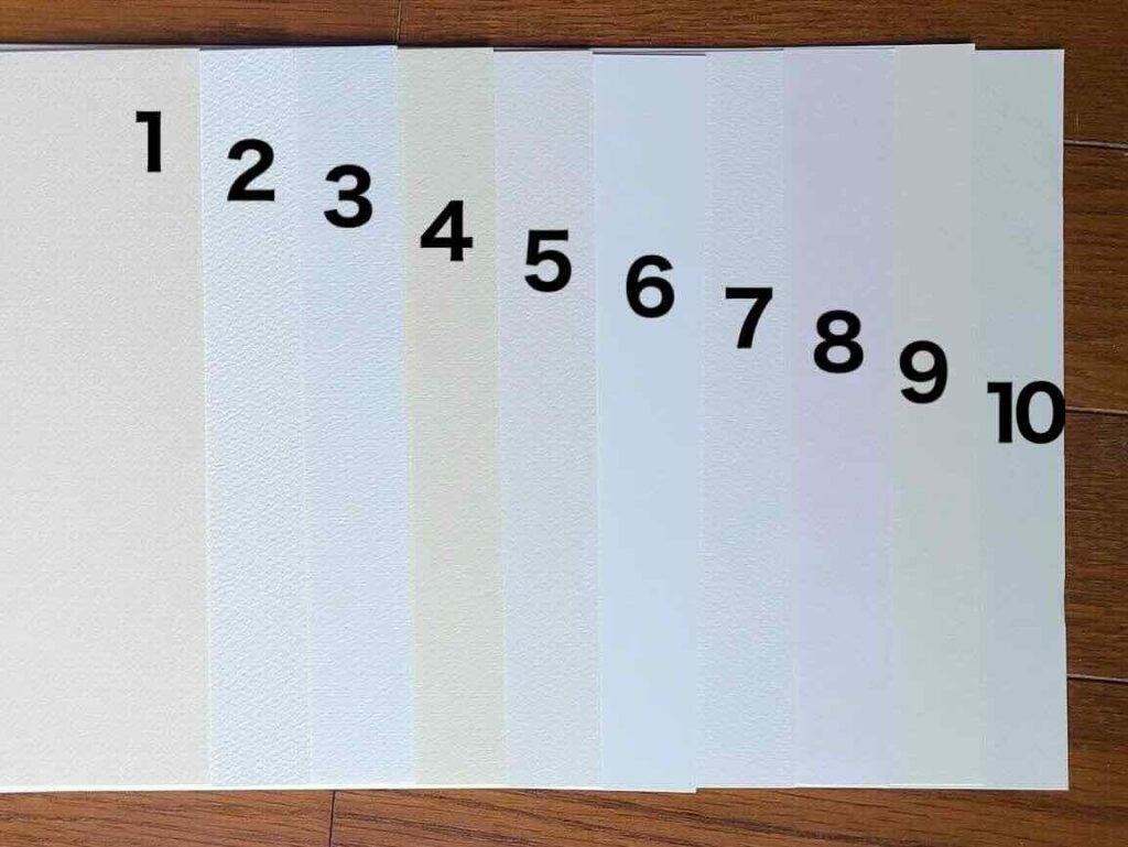 アートギア 未来のための水彩紙 10種アソートパックの紙肌と色味の比較画像。ワトソンやウォーターフォードなどの質感の違い。