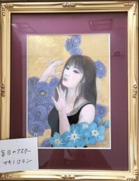青紫のアスターの花に囲まれた美女を描いたアクリル画